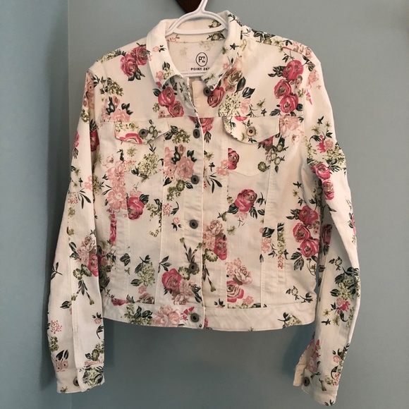 Point Zero Jackets & Blazers - Point Zero White Denim Floral Jacket, Size Extra Large, Very Good Condition.